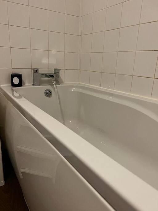 Feel The Heat Of The Stadium Apartment London